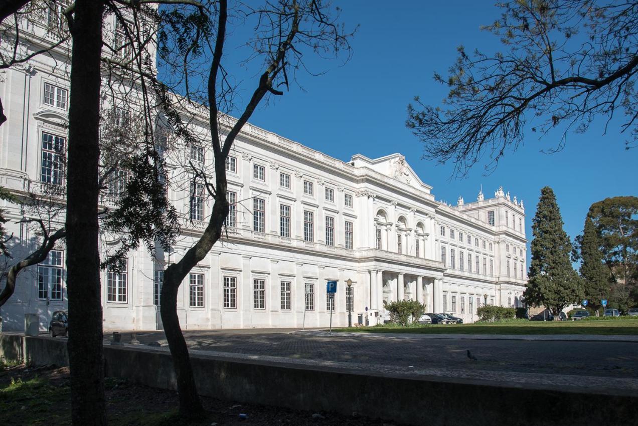Flat With A Garden In Belem Daire Lisboa Dış mekan fotoğraf
